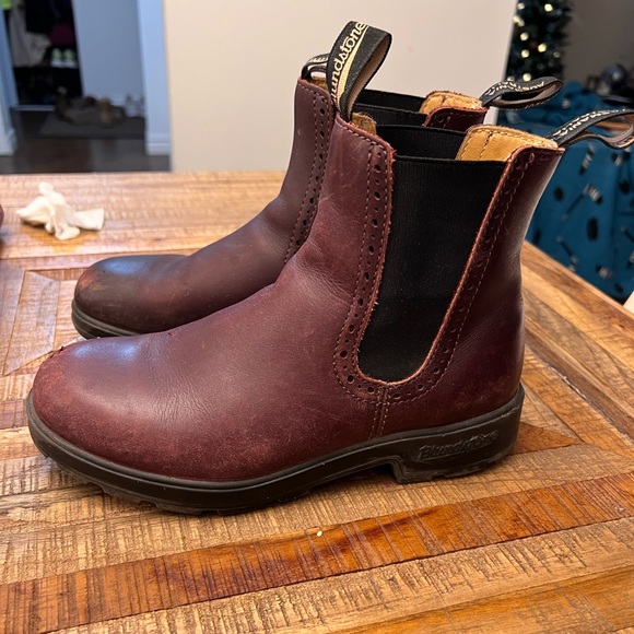 Blundstones Women’s Series - Picture 1 of 5